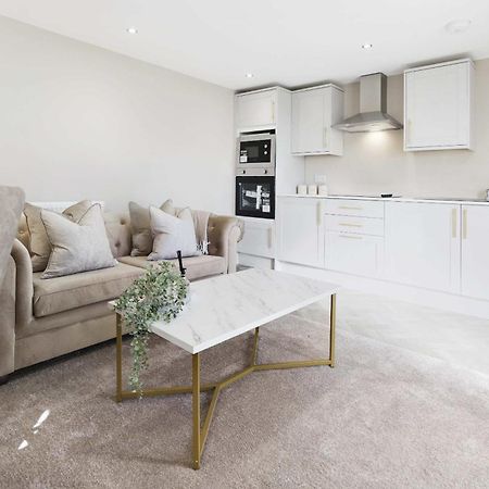 The Park Road Suites By Stamp Sa Blackpool Exteriör bild