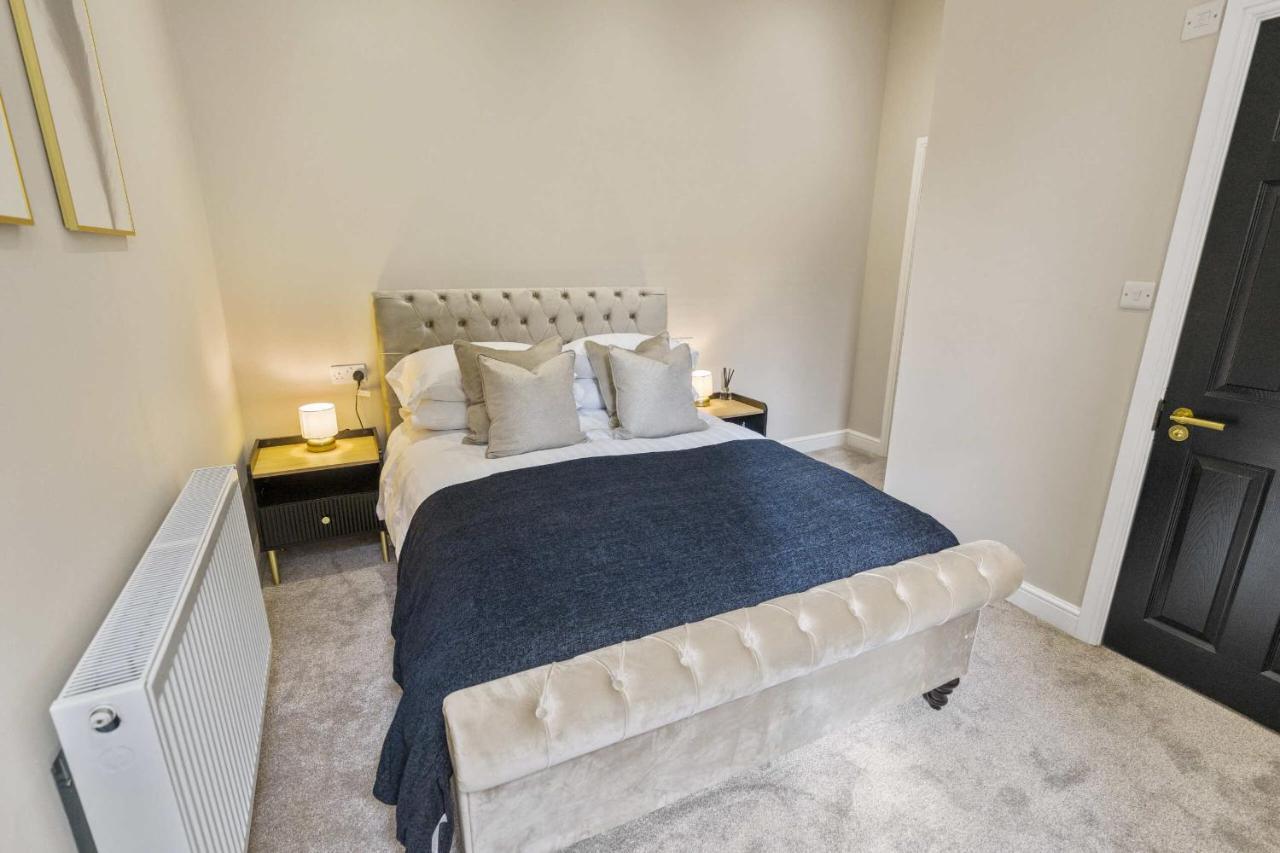 The Park Road Suites By Stamp Sa Blackpool Exteriör bild
