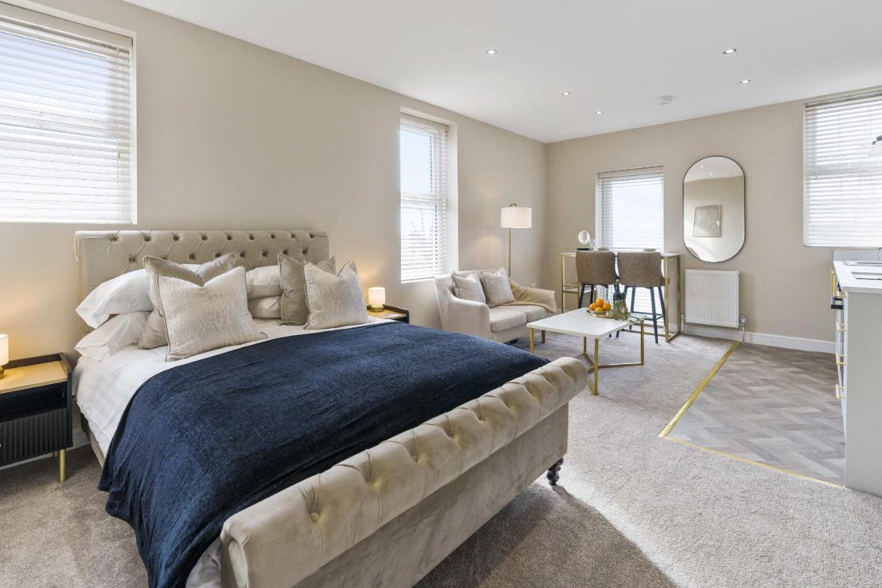 The Park Road Suites By Stamp Sa Blackpool Exteriör bild