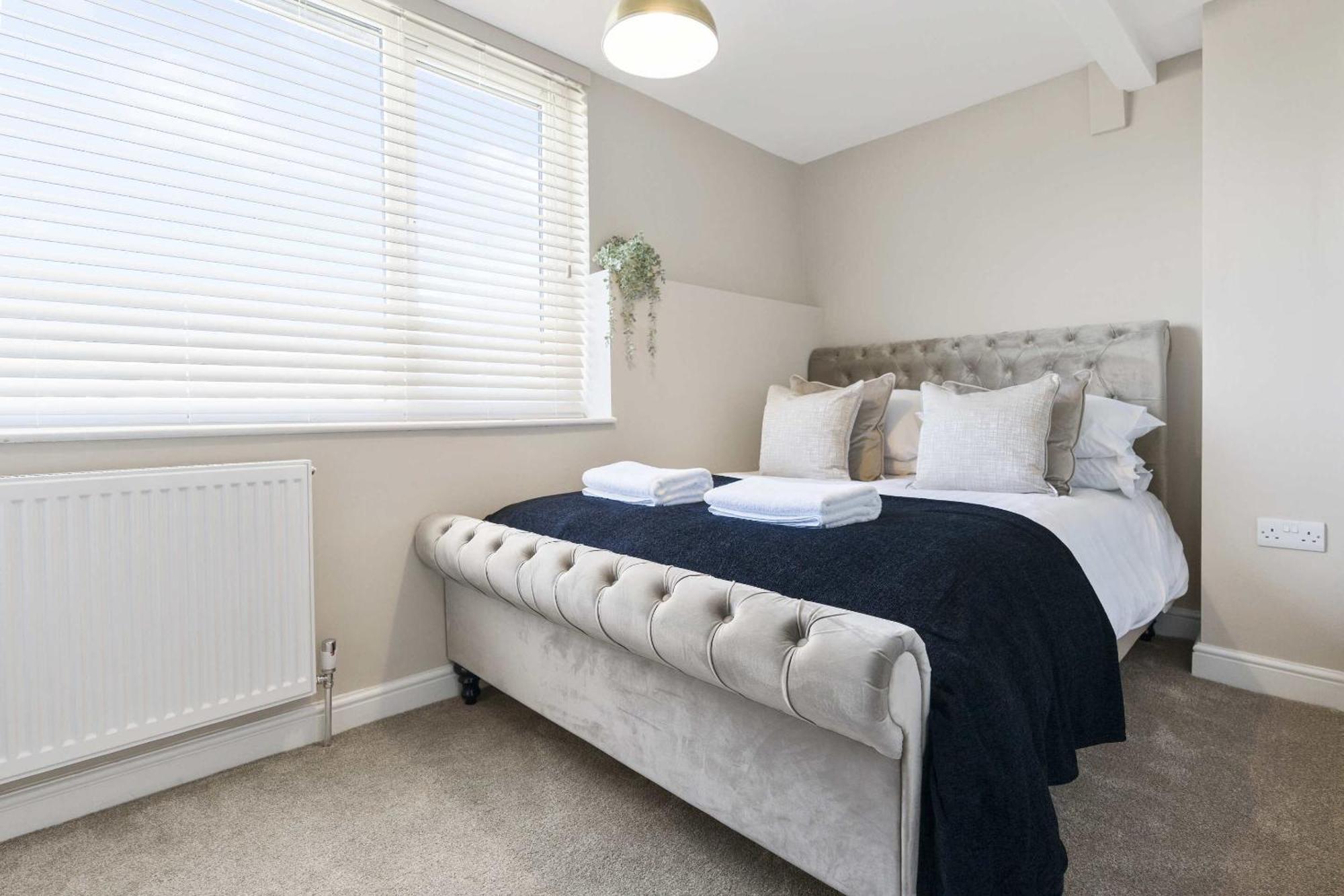 The Park Road Suites By Stamp Sa Blackpool Rum bild
